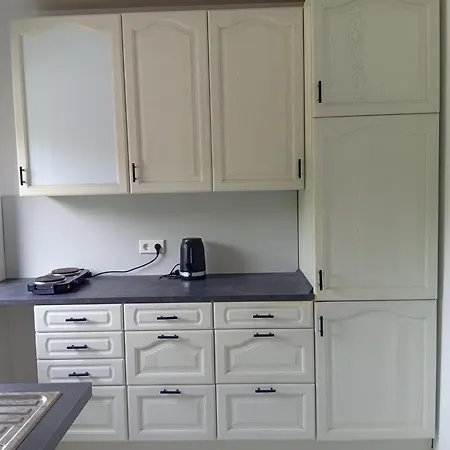 Apartamento Zentrale & Ruhige & Parkplatz & Naehe Einkaufen & Bahnhof &